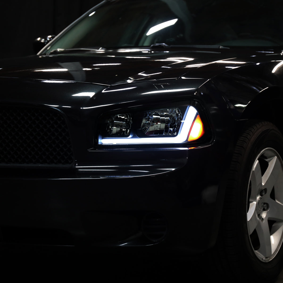 2006-2010 Dodge Charger LX Switchback Sequential LED Bar Factory Style Headlights (Matte Black Housing / Smoked Lens)