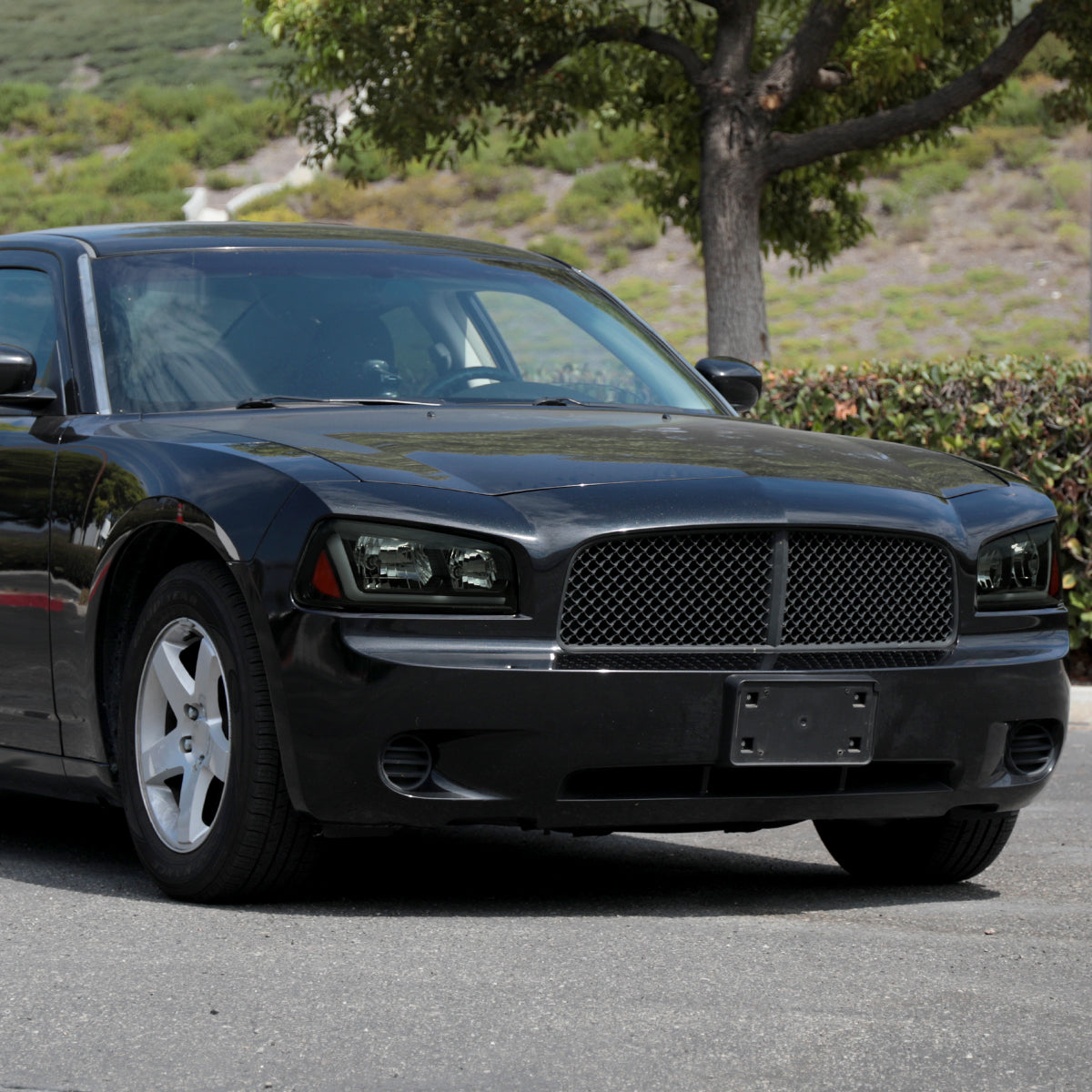2006-2010 Dodge Charger LX Switchback Sequential LED Bar Factory Style Headlights (Matte Black Housing / Smoked Lens)