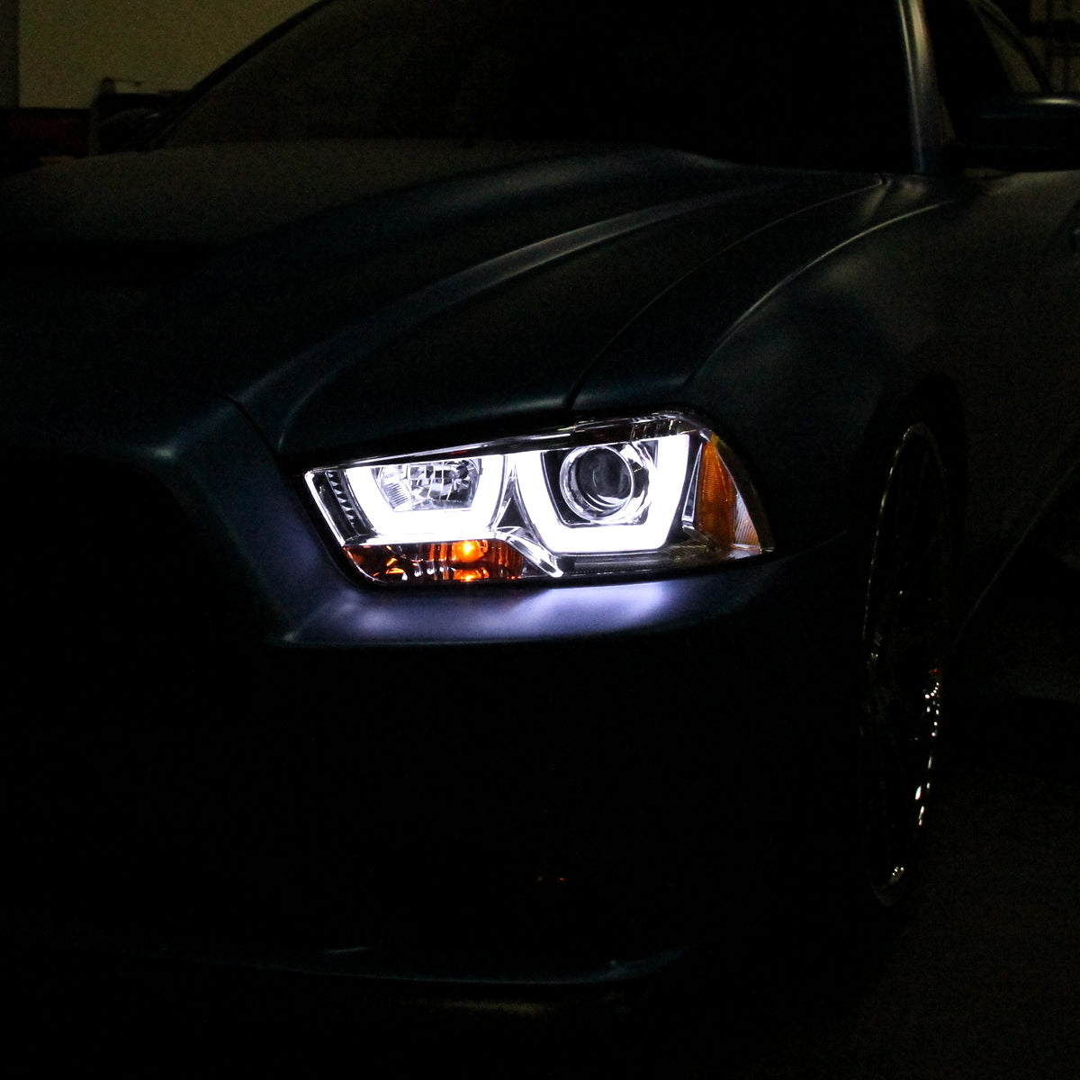 2011-2014 Dodge Charger LD Dual LED U-Bar Projector Headlights (Chrome Housing / Clear Lens)