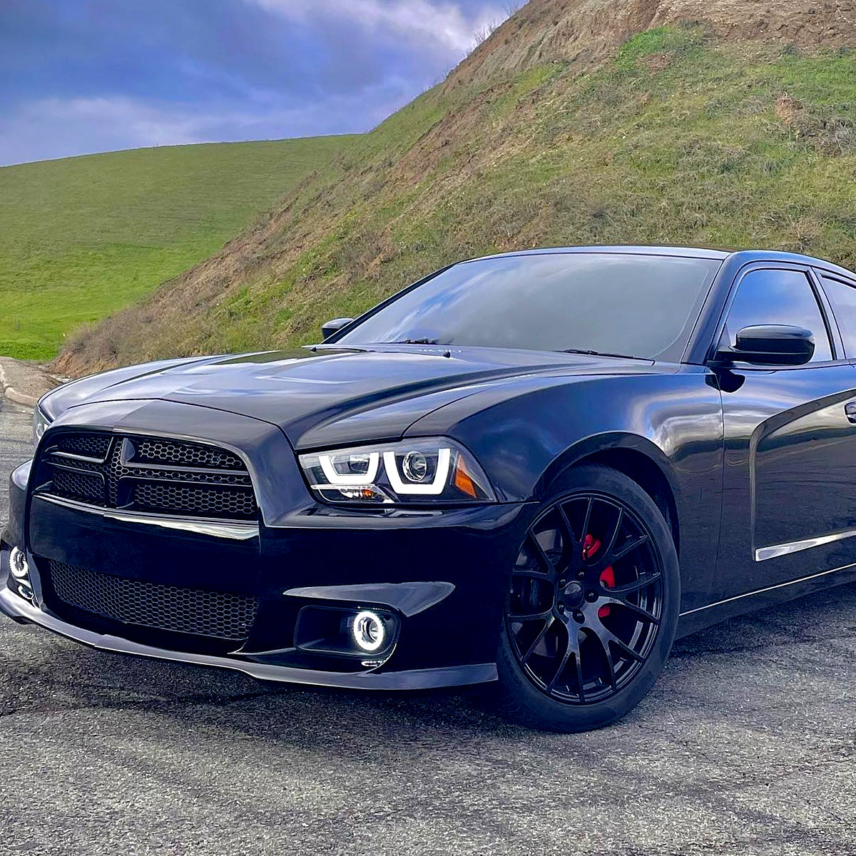 2011-2014 Dodge Charger LD Dual LED U-Bar Projector Headlights (Jet Black Housing / Clear Lens)