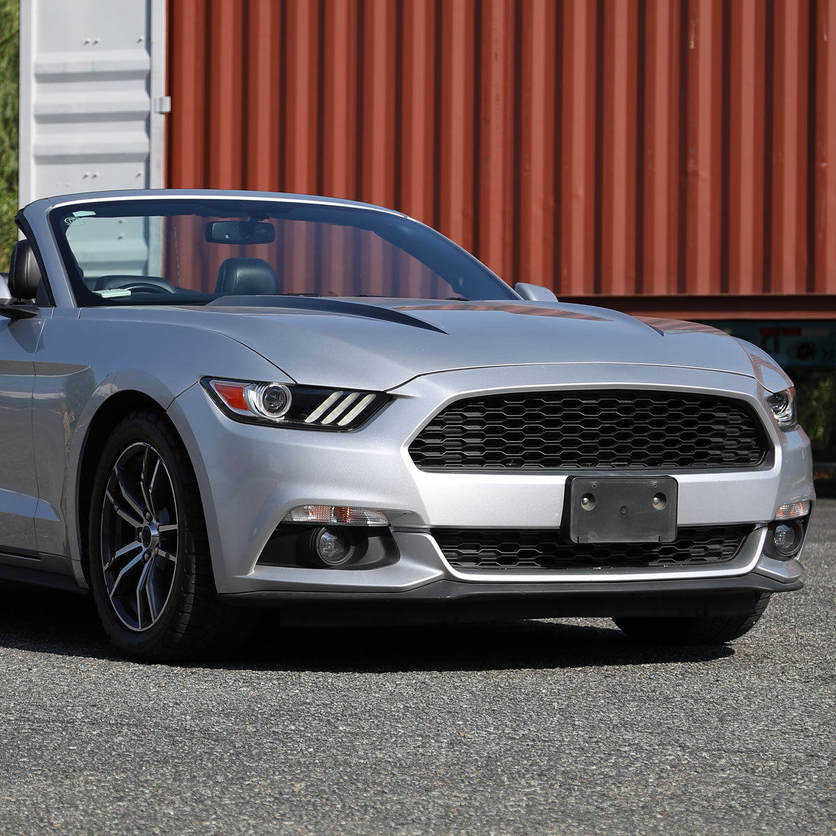 2015-2017 Ford Mustang S550 / 2018-2020 Mustang Shelby LED Strip Xenon HID Projector Headlight - Driver Side Only (Matte Black Housing / Clear Lens)