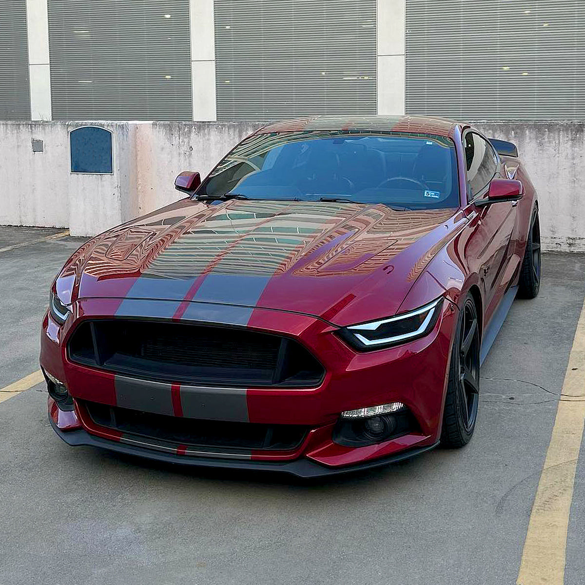 2015-2017 Ford Mustang S550 / 2018-2020 Mustang Shelby HID/Xenon Switchback Sequential LED Projector Headlights (Matte Black Housing / Smoked Lens)