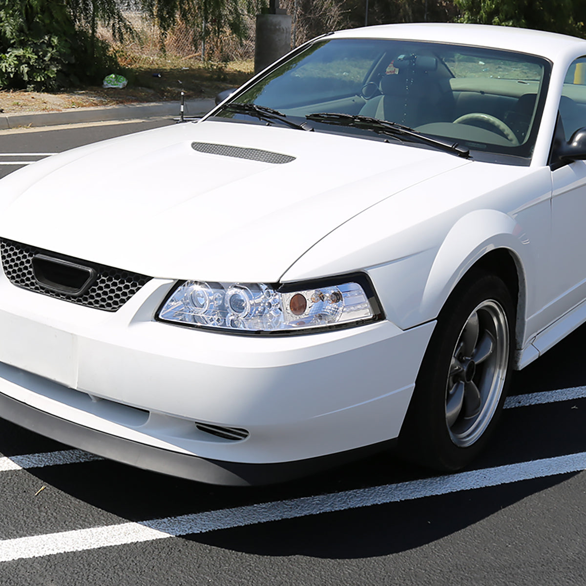 1999-2004 Ford Mustang New Edge Dual Halo V2 Projector Headlights (Chrome Housing / Clear Lens)