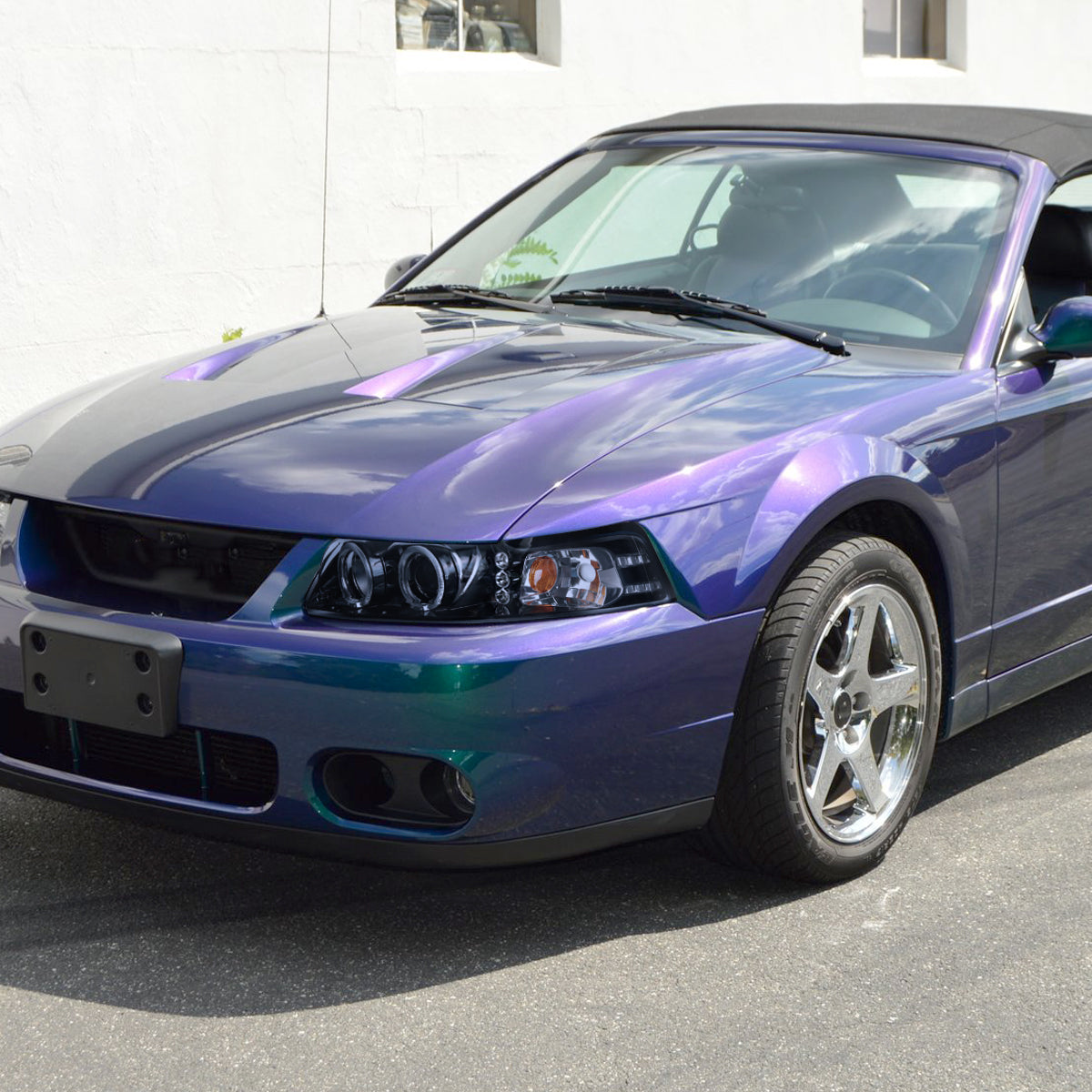 1999-2004 Ford Mustang New Edge Dual Halo Projector Headlights (Glossy Black Housing / Smoked Lens)