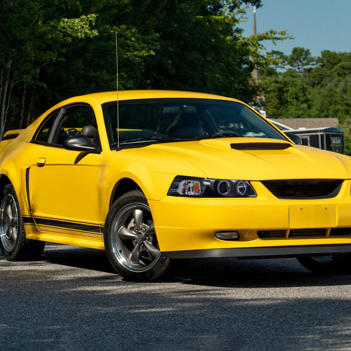 1999-2004 Ford Mustang New Edge Dual Halo Projector Headlights (Glossy Black Housing / Smoked Lens)