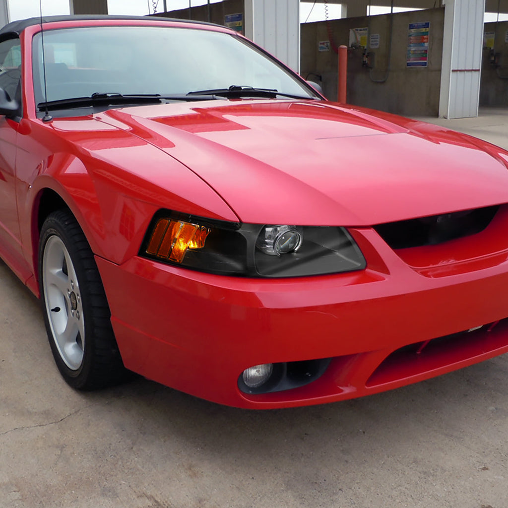 1999-2004 Ford Mustang New Edge Projector Headlights w/ Amber Reflectors (Matte Black Housing / Clear Lens)