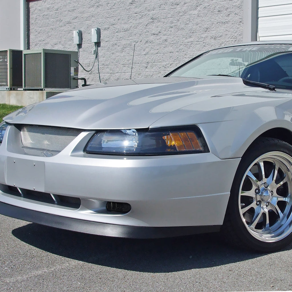 1999-2004 Ford Mustang New Edge 899 Fog Lights Kit (Chrome Housing / Smoked Lens)