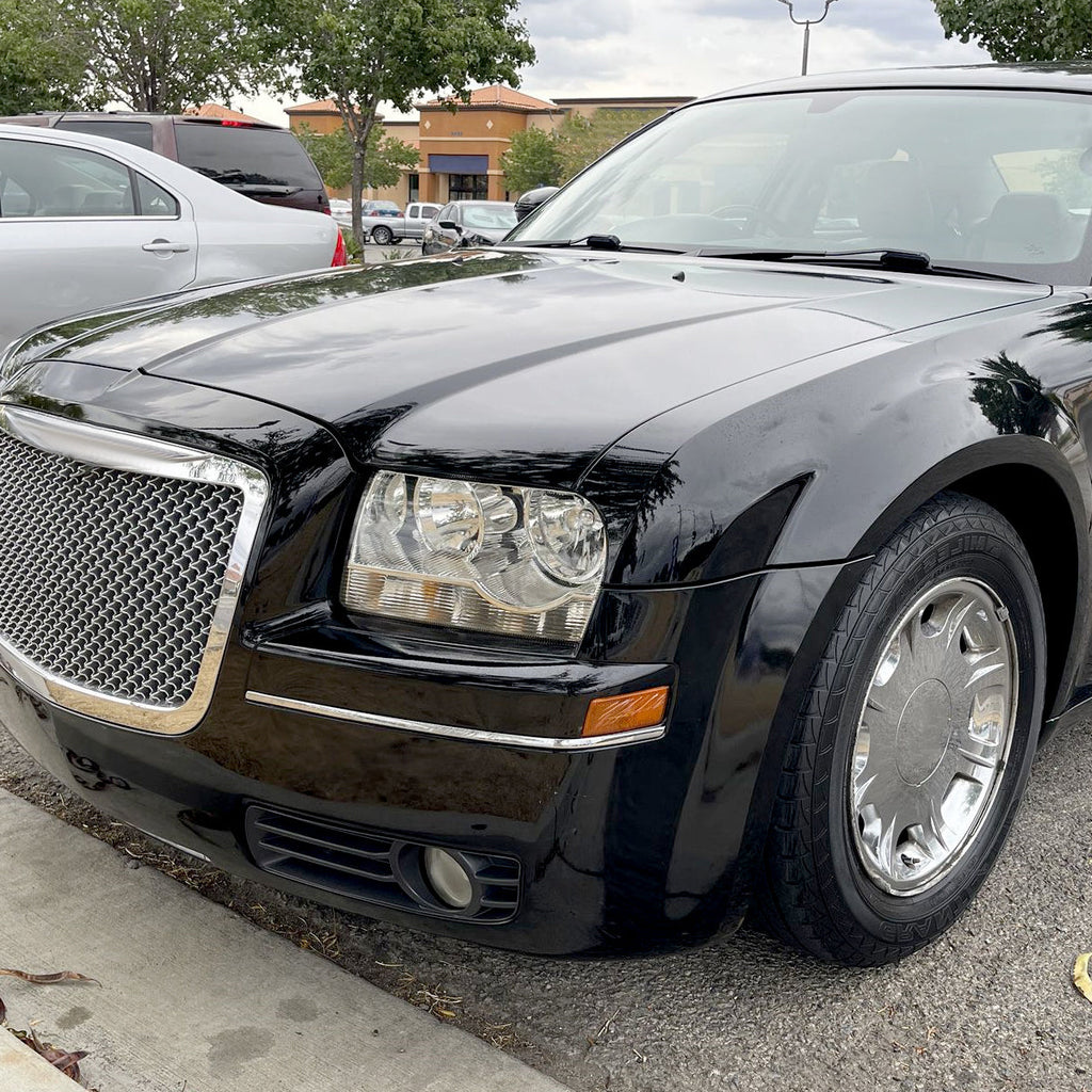 2005-2010 Chrysler 300 Factory Style Headlights (Chrome Housing / Clear Lens)