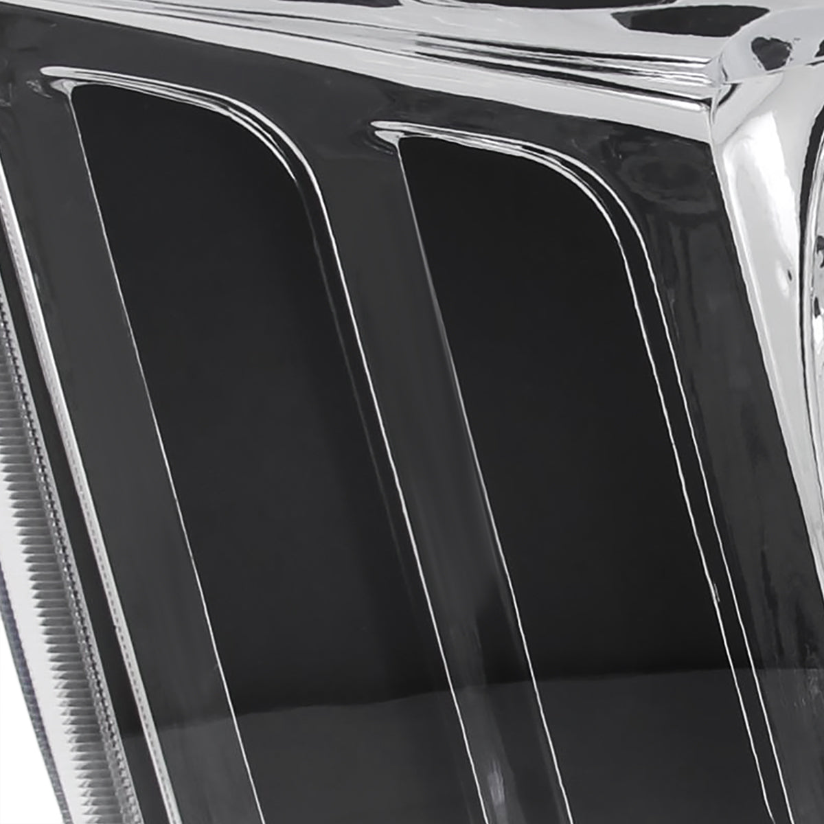 2005-2009 Ford Mustang S197 Factory Style Headlights (Chrome Housing / Clear Lens)