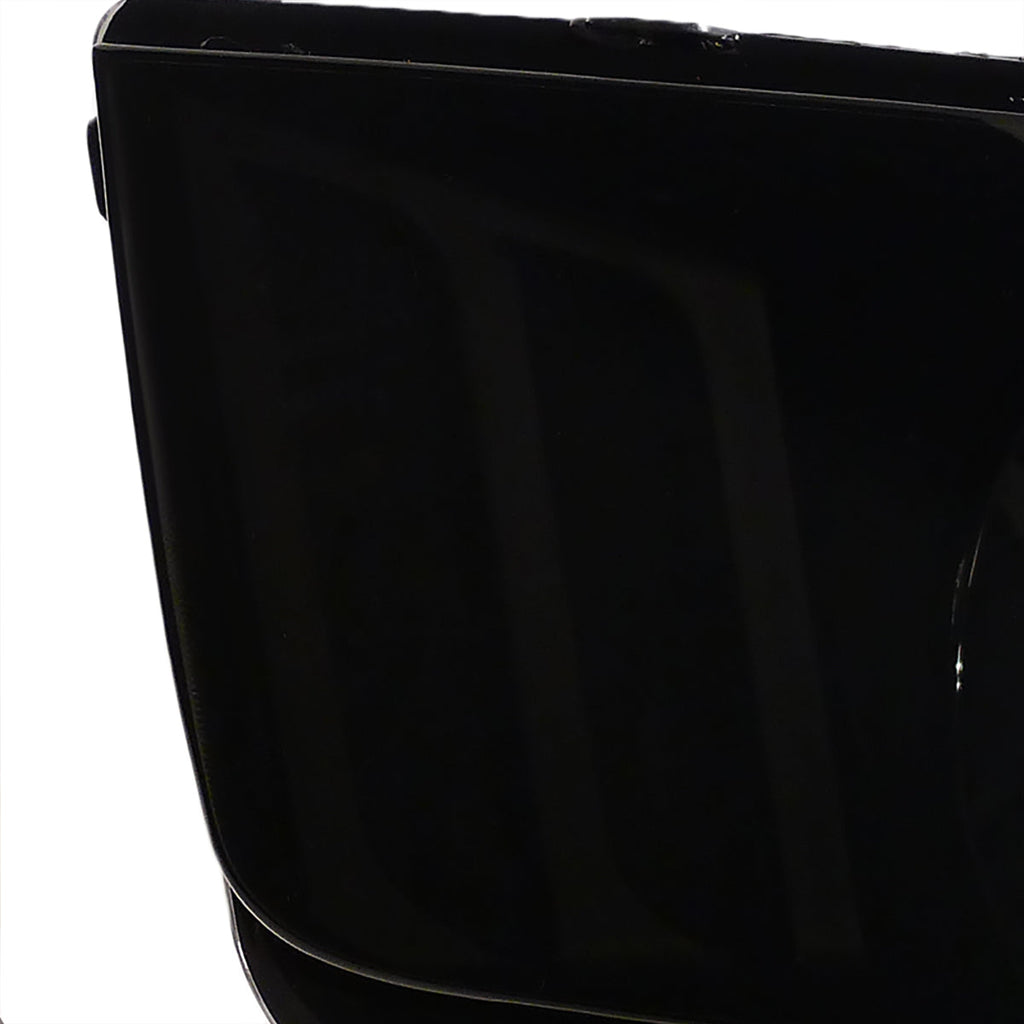 2005-2009 Ford Mustang S197 Factory Style Headlights (Black Housing / Smoked Lens)