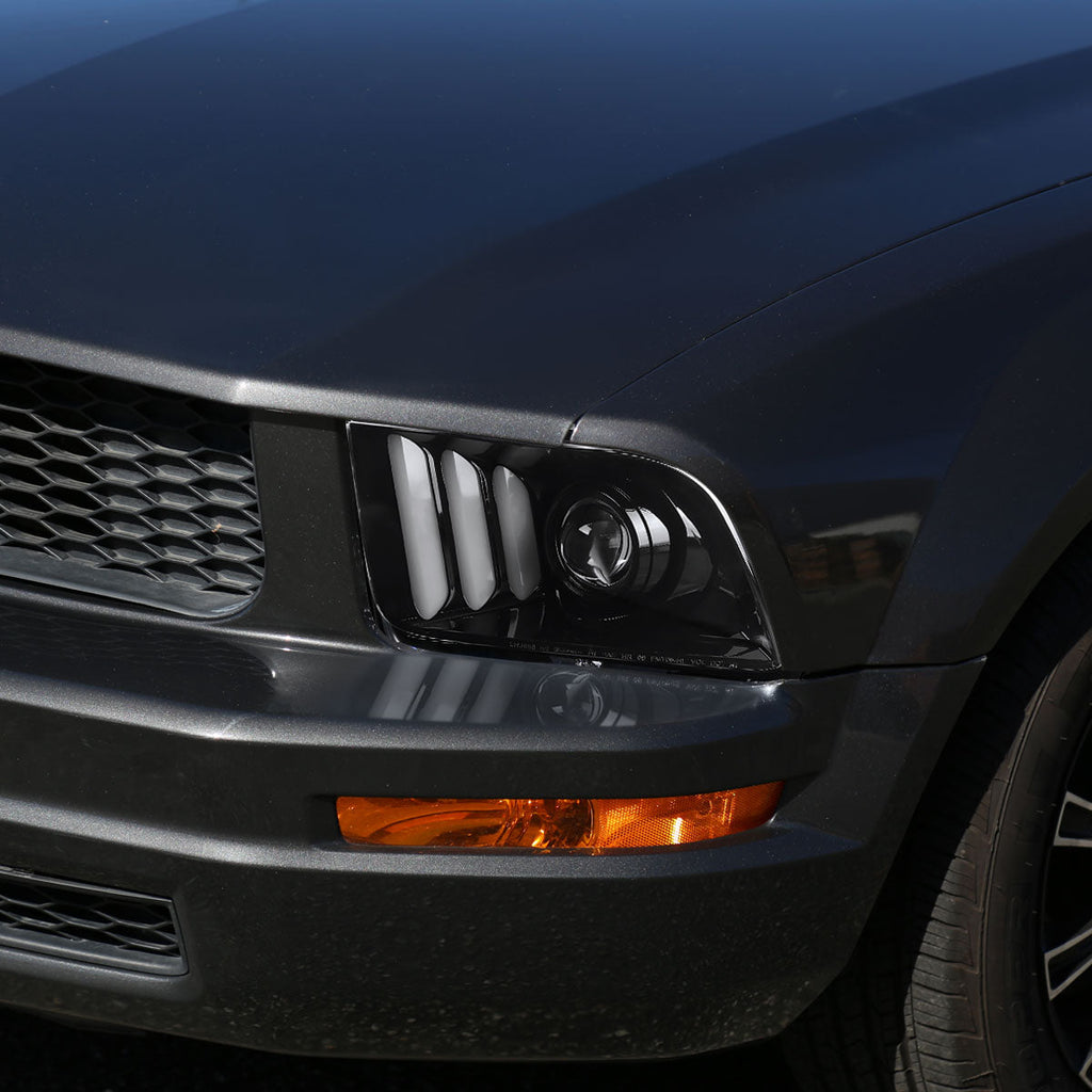 2005-2009 Ford Mustang S197 LED Bar Projector Headlights (Jet Black Housing / Clear Lens)