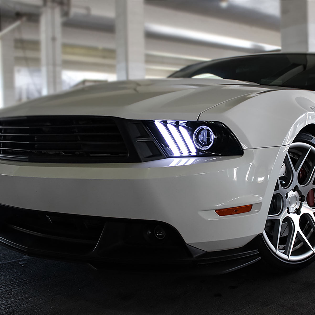 2010-2014 Ford Mustang S197 LED Bar Projector Headlights w/ Sequential Turn Signals (Jet Black Housing / Clear Lens)