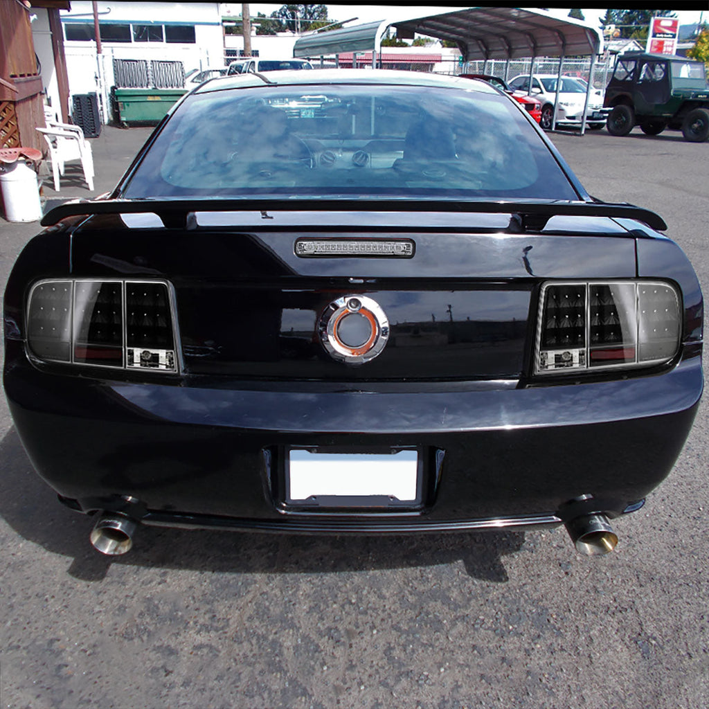 2005-2009 Ford Mustang S197 Sequential LED Tail Lights (Matte Black Housing / Clear Lens)