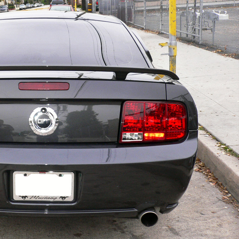 2005-2009 Ford Mustang S197 Sequential Tail Lights (Chrome Housing / Red Lens)