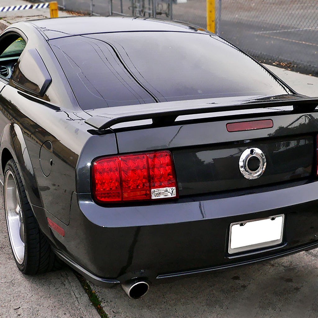 2005-2009 Ford Mustang S197 Sequential LED Tail Lights (Chrome Housing / Red Lens)