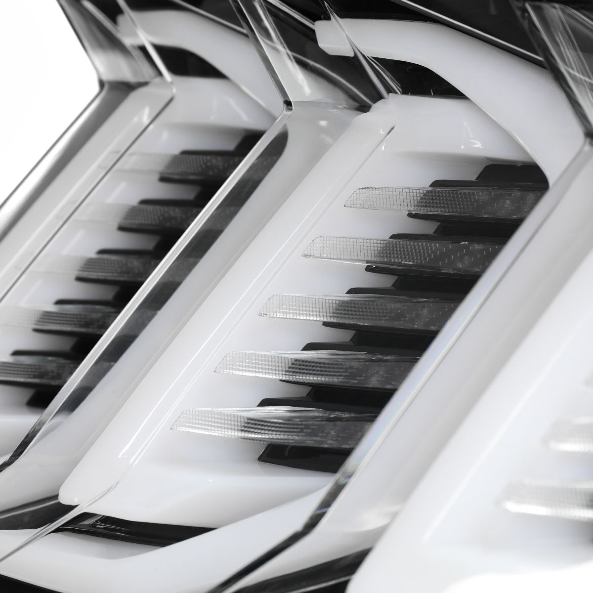 2015-2023 Ford Mustang S550 Sequential Signal LED Tail Lights (Jet Black Housing / Clear Lens)