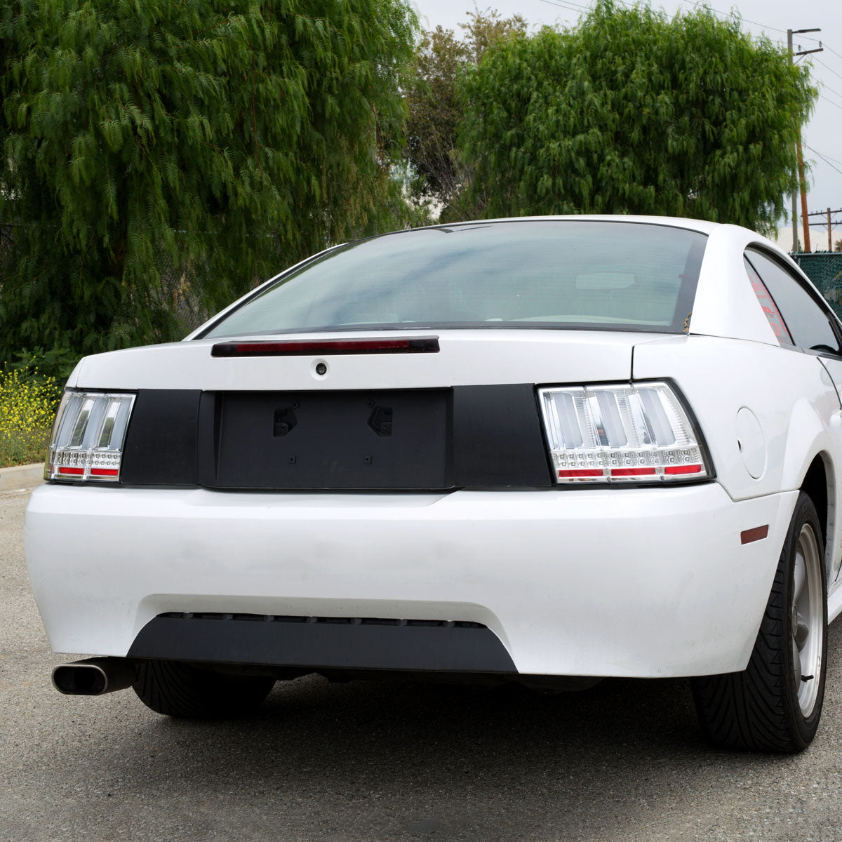 1999-2004 Ford Mustang New Edge Sequential LED Tail Lights (Chrome Housing / Clear Lens)