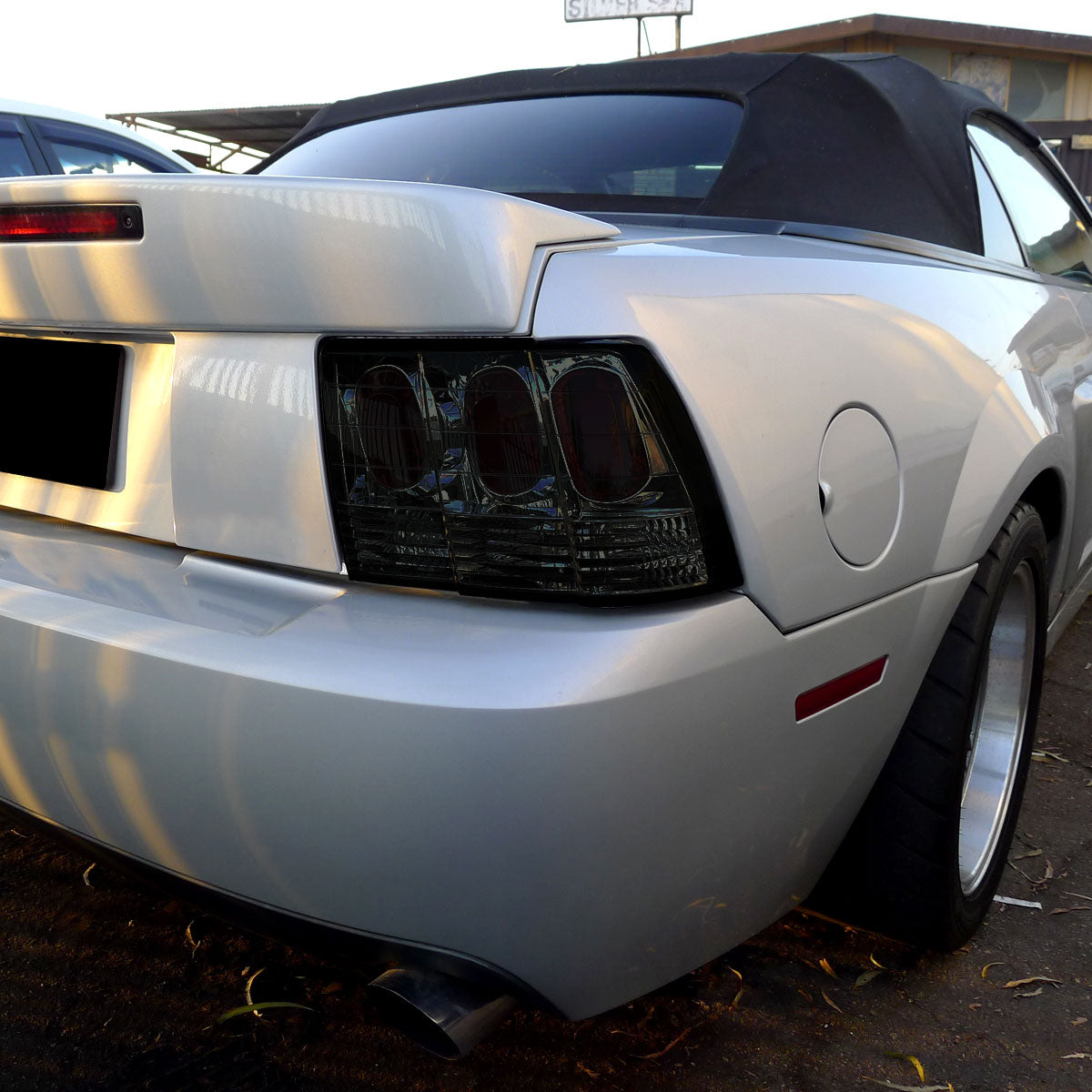 1999-2004 Ford Mustang New Edge Tail Lights (Chrome Housing / Smoked Lens)