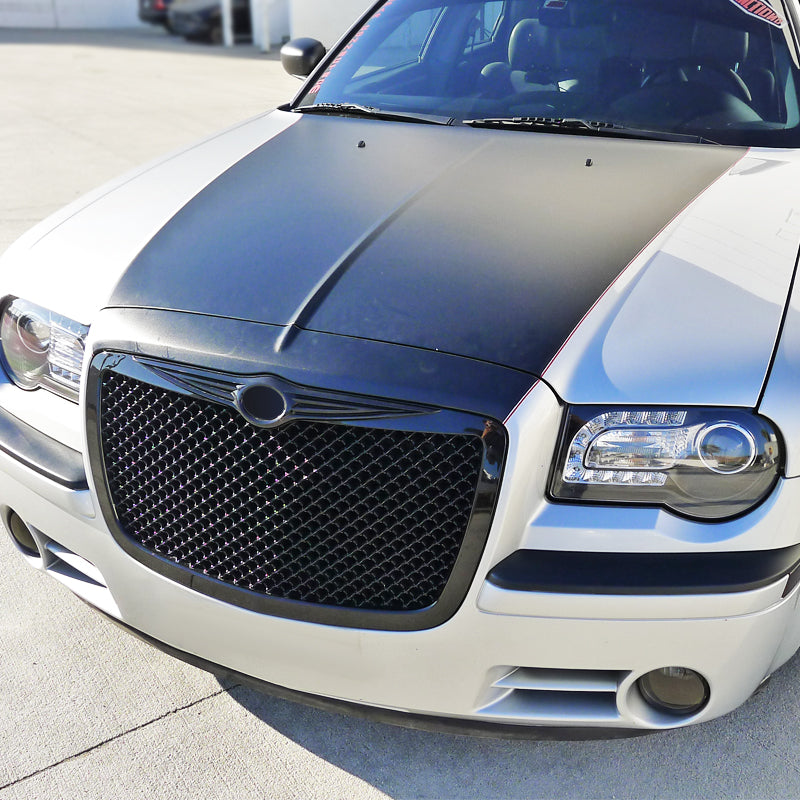 2005-2010 Chrysler 300 / 300C Glossy Black ABS Mesh Grille