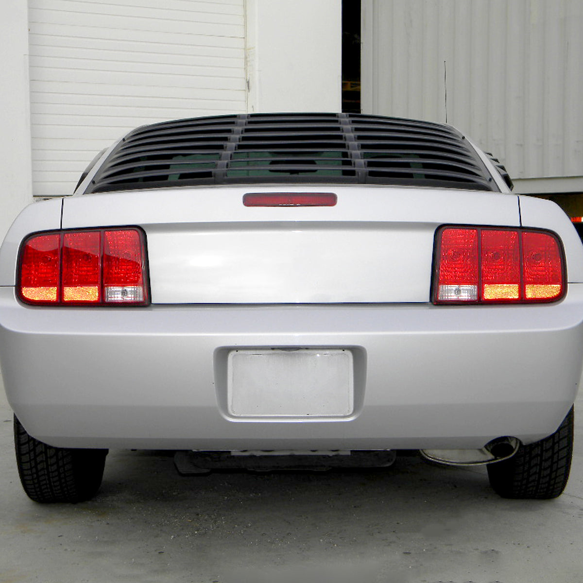 2005-2014 Ford Mustang S197 Coupe Textured Matte Black ABS Vintage Style Rear Window Louver